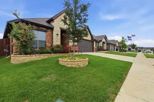 908 Misty Ln, Cleburne, TX 76033 - Photo 3