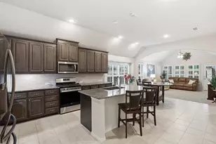 908 Misty Ln, Cleburne, TX 76033 - Photo 15