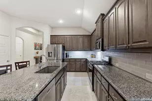 908 Misty Ln, Cleburne, TX 76033 - Photo 13