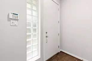 3925 Gilbert Ave, Dallas, TX 75219 - Photo 3