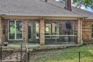 203 Mockingbird Ln, Aledo, TX 76008 - Photo 35