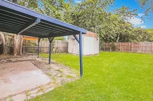 1709 Joyce St, Arlington, TX 76010 - Photo 21