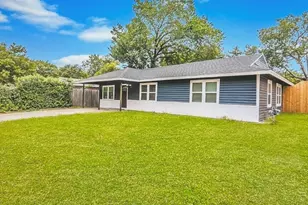 1709 Joyce St, Arlington, TX 76010 - Photo 3
