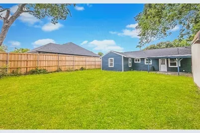 1709 Joyce Street, Arlington, TX 76010 - Photo 19