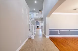 1067 Valley Vista Dr, Irving, TX 75063 - Photo 3