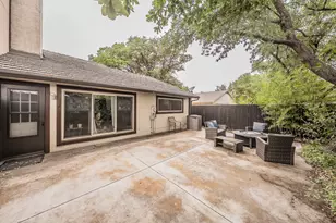 1001 Woodoak Ct, Fort Worth, TX 76112 - Photo 25