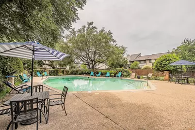 1001 Woodoak Court, Fort Worth, TX 76112 - Photo 37