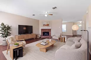 652 Lowe Dr, Cedar Hill, TX 75104 - Photo 5