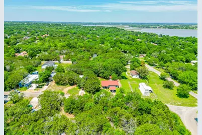 2606 Cypress Street, Granbury, TX 76048 - Photo 3