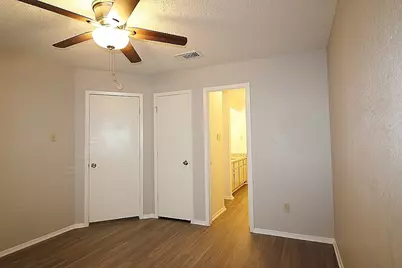 1705 Fitzgerald Court, Arlington, TX 76012 - Photo 13