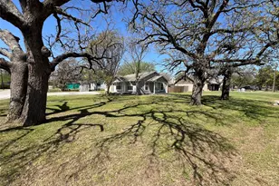 300 W 4th St, Springtown, TX 76082 - Photo 3