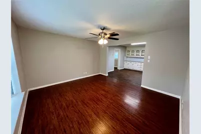 300 W 4th Street, Springtown, TX 76082 - Photo 5