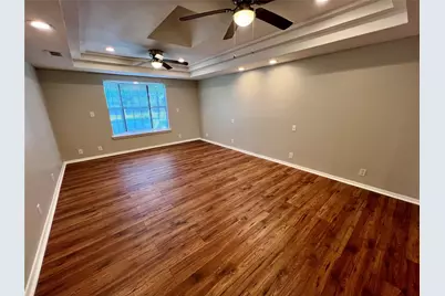 300 W 4th Street, Springtown, TX 76082 - Photo 9
