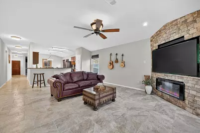 8120 Plateau Drive, Fort Worth, TX 76120 - Photo 15