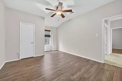 8120 Plateau Drive, Fort Worth, TX 76120 - Photo 33
