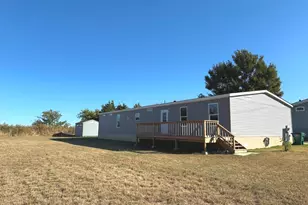 312 Candlewood Cir, Gainesville, TX 76240 - Photo 19