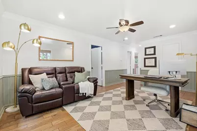 15319 Trails End Drive, Dallas, TX 75248 - Photo 17