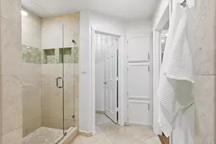 15319 Trails End Dr, Dallas, TX 75248 - Photo 23