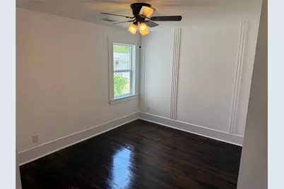 309 W 8th Street, Bonham, TX 75418 - Photo 15