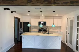 309 W 8th St, Bonham, TX 75418 - Photo 7