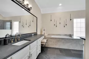 759 Village Green Dr, DeSoto, TX 75115 - Photo 27