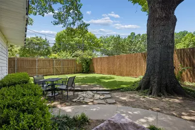 635 Classen Drive, Dallas, TX 75218 - Photo 7