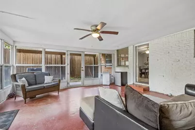 635 Classen Drive, Dallas, TX 75218 - Photo 9