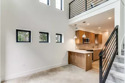 4715 Live Oak Street #104, Dallas, TX 75204 - Photo 11