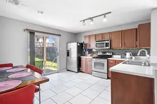 1408 Ridgecrest Dr, Little Elm, TX 75068 - Photo 7