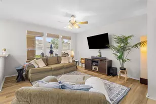 10917 Dillon St, Fort Worth, TX 76179 - Photo 7
