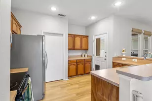 10917 Dillon St, Fort Worth, TX 76179 - Photo 13
