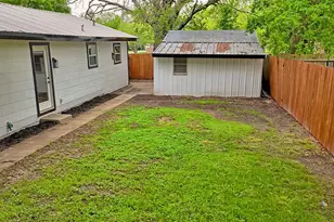 103 Phillips St, Saint Jo, TX 76265 - Photo 23