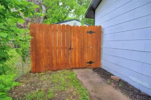 103 Phillips St, Saint Jo, TX 76265 - Photo 25