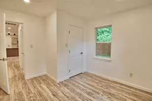 103 Phillips St, Saint Jo, TX 76265 - Photo 15