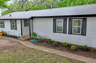 103 Phillips St, Saint Jo, TX 76265 - Photo 29