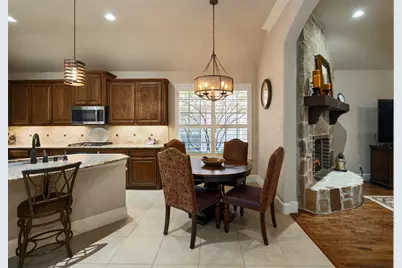 6413 Falcon Ridge Lane, McKinney, TX 75071 - Photo 11