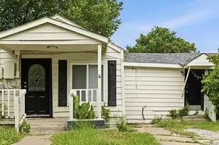 1214 Jones St, Greenville, TX 75401 - Photo 1