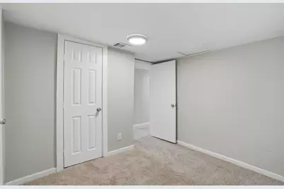 1214 Jones Street, Greenville, TX 75401 - Photo 11