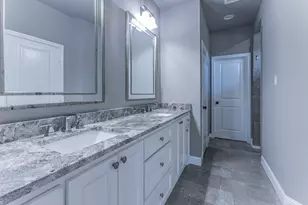 233 Fox Run Ln, Robinson, TX 76706 - Photo 13