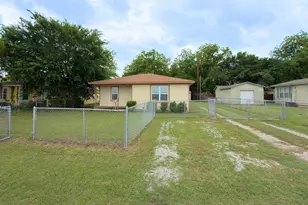 102 Ator St, Lipan, TX 76462 - Photo 23