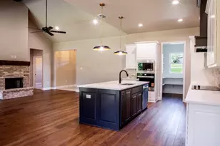 128 Oak Springs Ln, Weatherford, TX 76087 - Photo 13