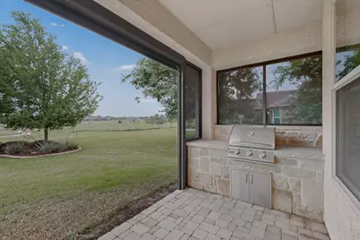 9524 Crestview Drive, Denton, TX 76207 - Photo 11