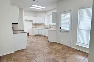 835 Rockett Ln, Cedar Hill, TX 75104 - Photo 11
