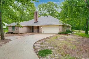 248 Butternut Ln, Powderly, TX 75473 - Photo 3