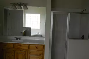 202 Ruger St, Tuscola, TX 79562 - Photo 9
