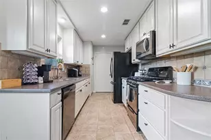 2620 Carmel Dr, Carrollton, TX 75006 - Photo 17