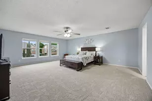 5325 Chessie Cir, Haltom City, TX 76137 - Photo 11