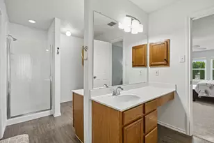 5325 Chessie Cir, Haltom City, TX 76137 - Photo 15