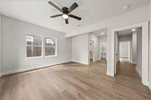 900 N 22nd St, Waco, TX 76707 - Photo 21