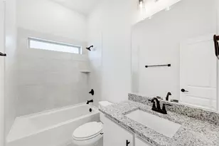 561 Red Maple Rd, Waxahachie, TX 75165 - Photo 9